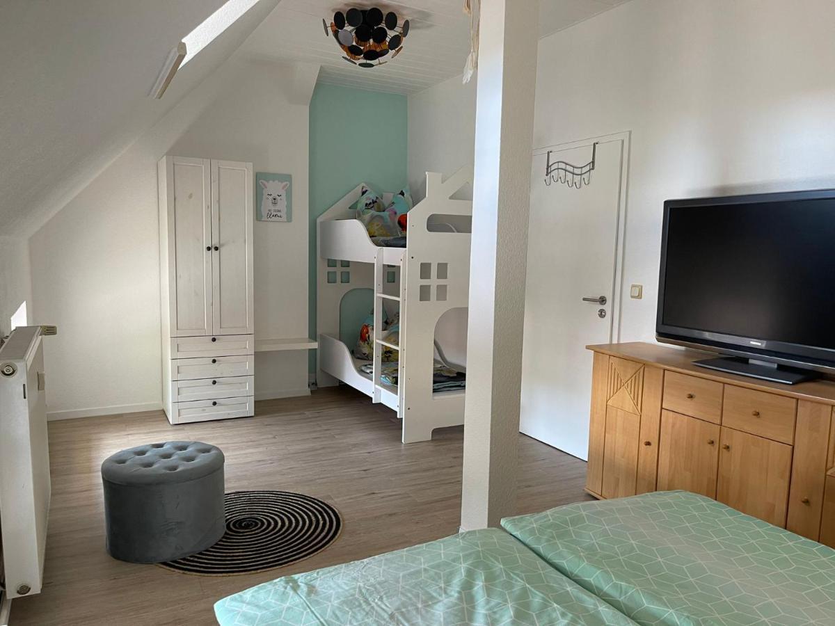 Ferienwohnung Unter Den Linden ハルベ エクステリア 写真